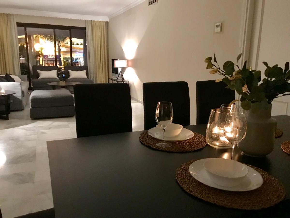 Large And Elegant In Puerto Banus With Pools And Paddle Lägenhet Marbella Exteriör bild